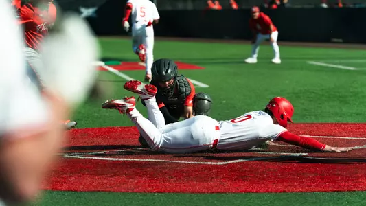 Easton Winfield dives into home