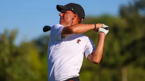 Sacha Ruiz watches his shot at Jackson T. Stephens Cup