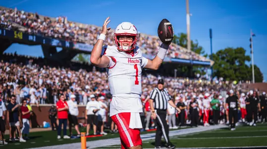 Conner Weigman signals touchdown in road win at Georgia Southern