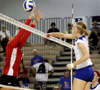 Kansas Sweeps DePaul to Claim Third Pre-Conference Tournament of the Season Image