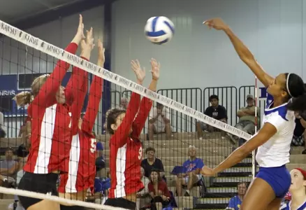 Kansas Opens Jayhawk Invitational with Win Over Belmont, 3-1 Image