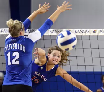 Volleyball Defeats Creighton, Manda and Mazour Named to All-Tournament Team Image