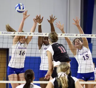 Jayhawks Suffer 3-0 Setback At Texas A&M Image