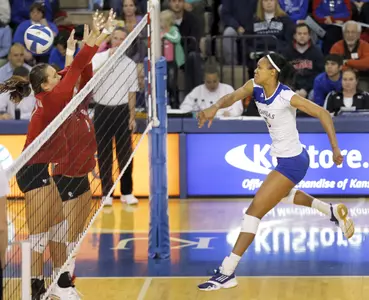 Kansas Spreads Offense Around in Four-Set Loss to Oklahoma Image