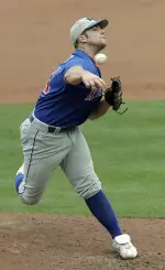 Jayhawks Fall to Baylor in Extra Innings, 2-1 Image