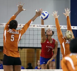 No. 2 Texas Downs Kansas Volleyball in Season Finale Image