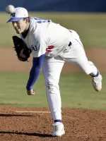KU Baseball Downs Hawaii-Hilo, 9-2 Image