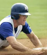 Late Inning Heroics Lifts KU Over #29 Missouri, 3-2 Image