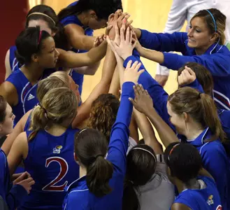 Jayhawks Take Down Oklahoma, 3-1 Image