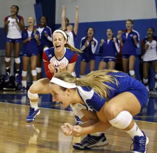 Kansas Chalks Up Ninth-Straight, Takes Down Xavier Image