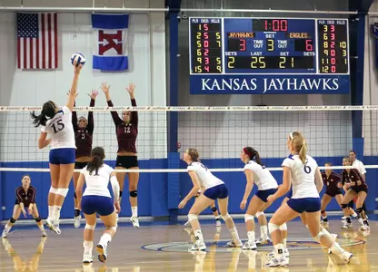 Garlington Leads Jayhawks to 3-1 Win Over Winthrop Image