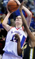 Jayhawks Fall At No. 10/11 Oklahoma 67-51 Image