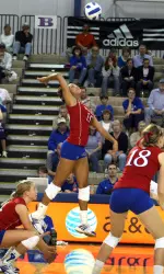 Jayhawks Rout Alumni, 3-0 Image