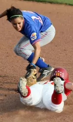 Cyclones Knock Off KU Softball in Big 12 Softball Championship Image