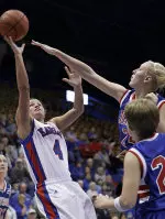 Kansas Drops Detroit In A Thriller Image