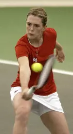 Ole Miss defeats Kansas, 6-1 Image