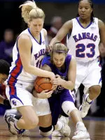 Kansas falls to Kansas State, 62-44, on Senior Night Image