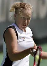 Jayhawks Beat Sooners, 5-2 Image