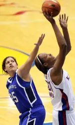 Jayhawks Dominate Texas A&M-Corpus Christi 85-44 Image