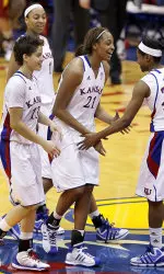 Davis' Basket in Final Seconds Gives Kansas 86-85 Overtime Victory Against No. 20 Iowa State Image