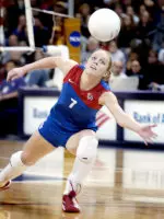 Volleyball Falls to No. 7 Washington 3-2 Image