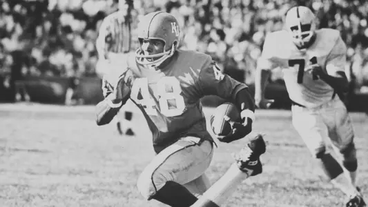 “Kansas Comet” Gale Sayers Passes Away at 77 Image