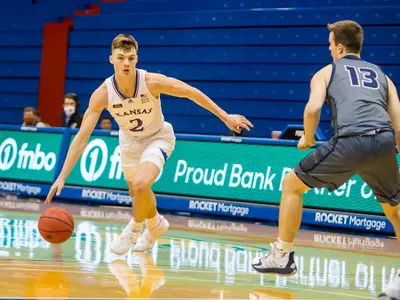 Jayhawks to Host Bison Saturday Afternoon Image