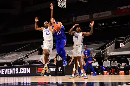 Jayhawks Battle Back, Take Down No. 20 Kentucky, 65-62 in Champions Classic Image