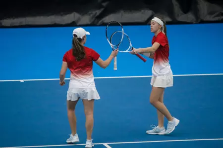 Kansas Tennis Defeats Arizona, 6-1 Image