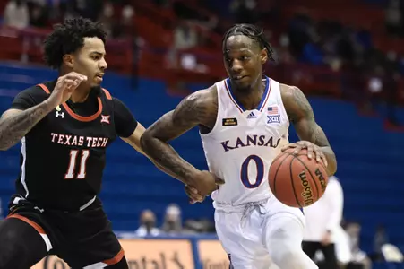 Marcus Garrett Named a Senior CLASS Award Finalist Image