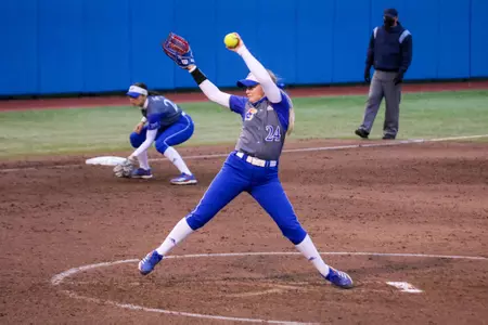 Jayhawks Fall to No. 15 Arkansas at Home Image