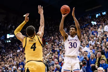 Jayhawks to Host Lumberjacks Saturday in Men’s Hoops Image