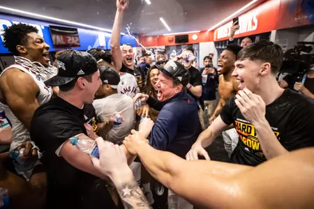 Kansas Men’s Basketball to Host Championship Parade at 2 p.m. Sunday Image