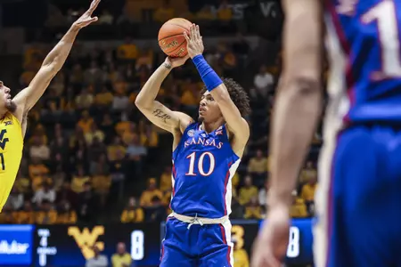 No. 3 Kansas Handles West Virginia 76-62 Image