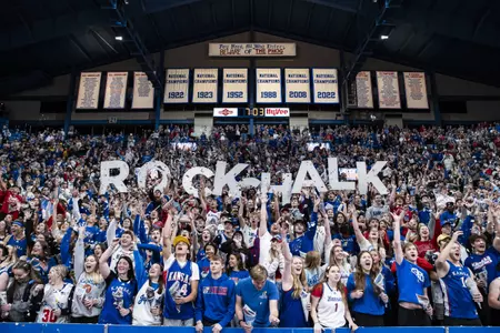 No. 1 Kansas to Face No. 17 Kentucky in Champions Classic Nov. 14 Image