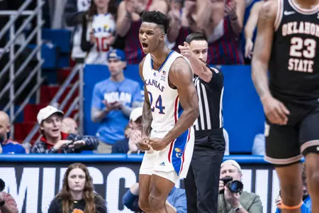 No. 8 Kansas Handles Oklahoma State 83-54 Image