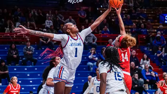 Blocks Record Falls as Jackson Leads Jayhawks Past Houston Image