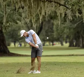 Kluver, Duquette Pace Jayhawks in Round 2 Image