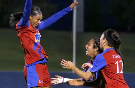 Jayhawk Soccer Enters Top-10 of NSCAA Rankings Image