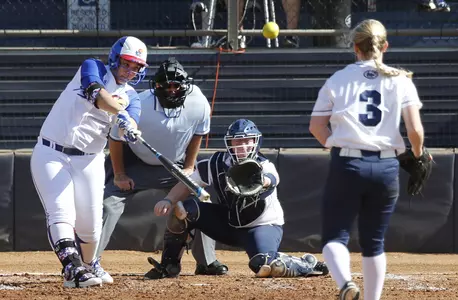 Down, Not Out: No. 25 Kansas Rallies Past Siena Image