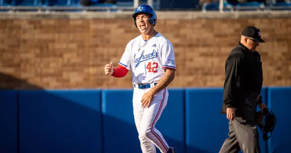 Kansas Beats Baylor 12-4 for First Conference Win Image