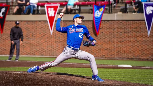 Jayhawks Fall to Bearcats 1-0 on Saturday Image