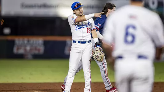 Shojinaga’s Strong Night Not Enough as Kansas Drops Season Opener to UIC Image