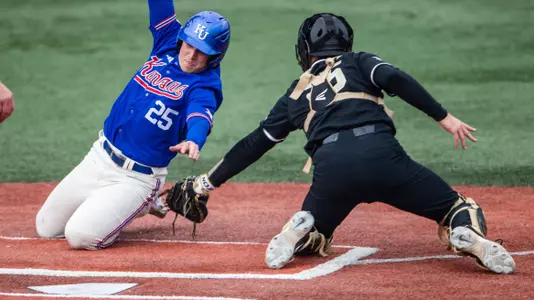Kansas Drops Saturday Doubleheader to UCF Image