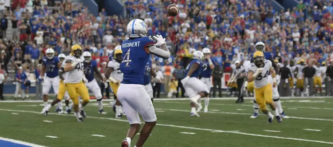 Kansas falls to West Virginia 29-24 Image