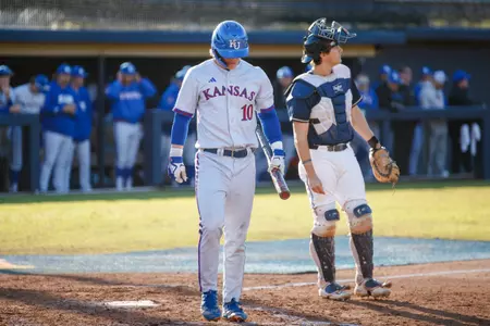Jayhawks Drop Tuesday’s Game 5-3 to Charleston Southern Image