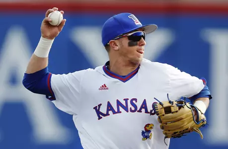 Late No. 3 TCU home run stuns Jayhawks Image