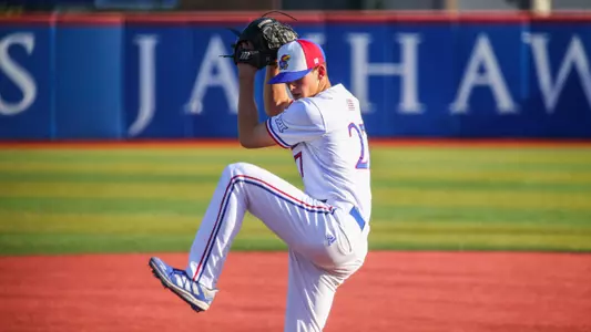 Kansas Falls in Extra Innings to North Dakota State Image