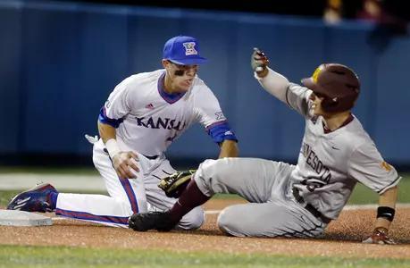 Big Minnesota innings plague Kansas in loss Image
