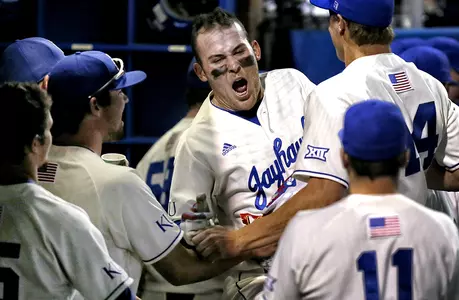 Kansas big inning bests Oklahoma State Image